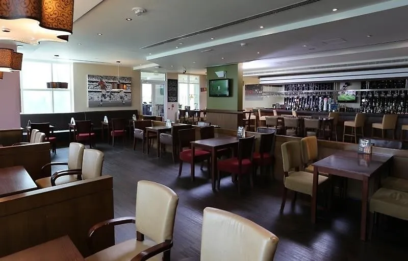 Premier Inn Dubai International Airport 3*,  Émirats arabes unis